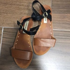 Steve Madden 7.5 sandals